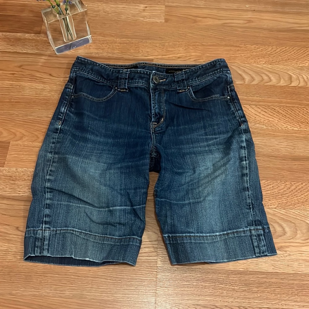 X2 Quality Denim High Waisted Jean Shorts Sz 8